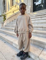 Ensemble sweat et pantalon