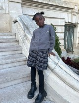 Ensemble gilet et jupe écossaise