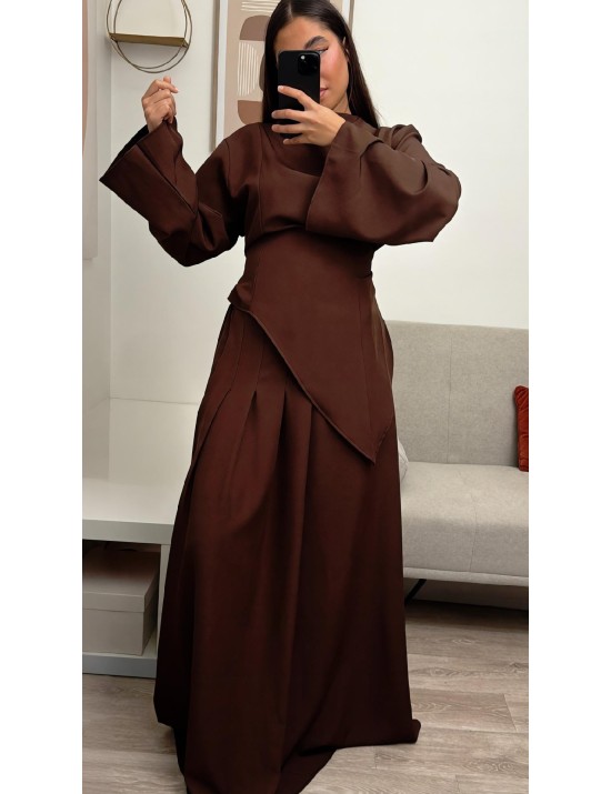 Ensemble blouse et  longue jupe