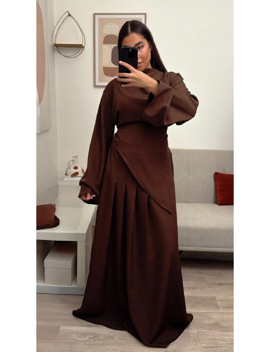 Ensemble blouse et  longue jupe