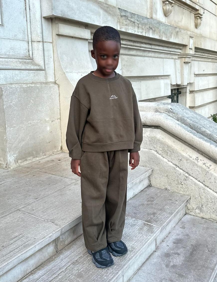 Ensemble sweat et pantalon