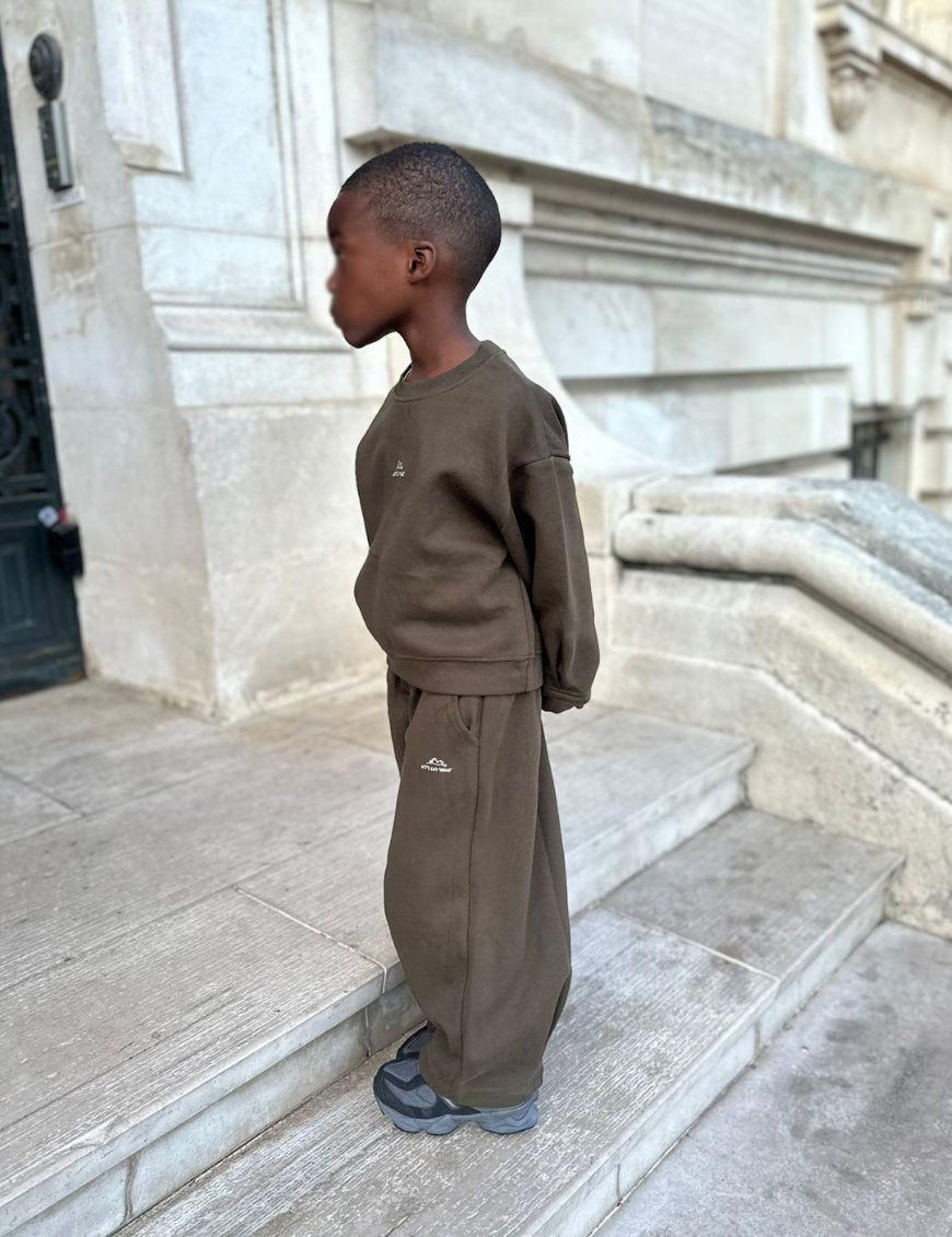 Ensemble sweat et pantalon